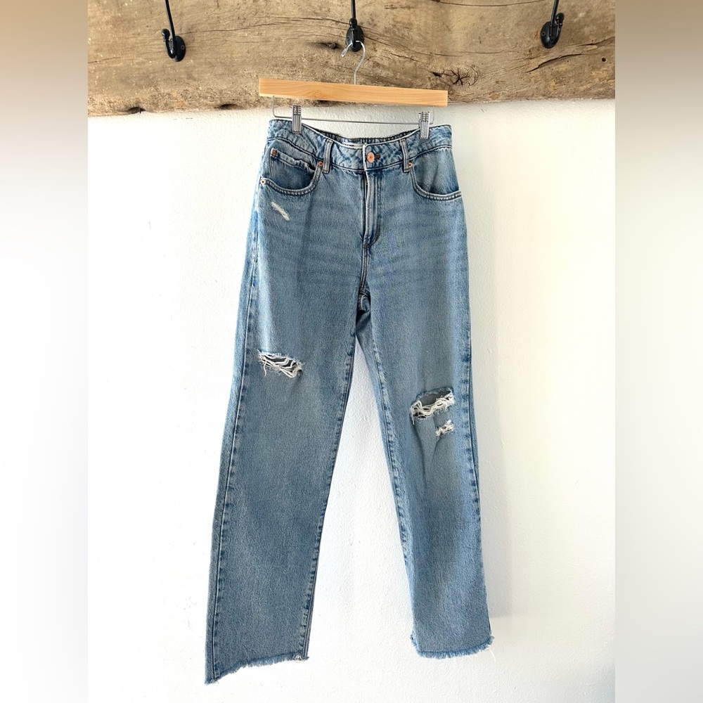 Size 28, Deconstructed Slouchy Jeans, Garage brand